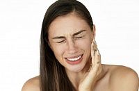Аллергическая реакция на зубные коронки